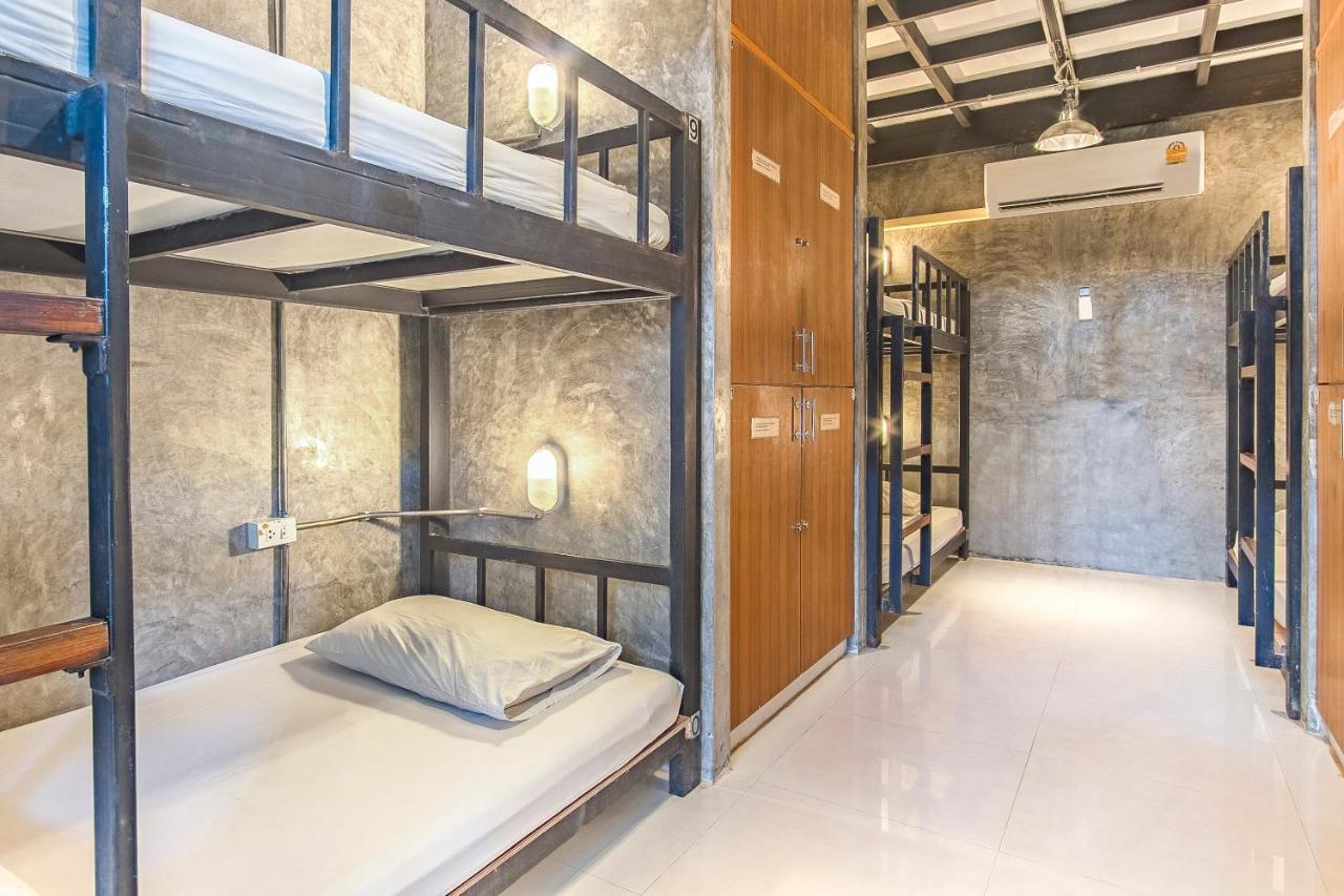 Oyo 585 Freedom Hostel @ Phi Phi Екстериор снимка